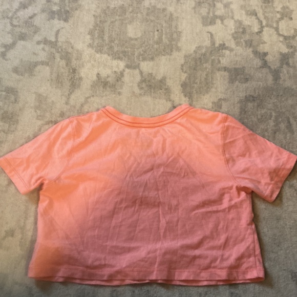BDG  peach colour crop top - Picture 2 of 3